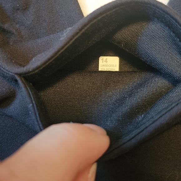 Lululemon Black Sz 14 Leggings Side Pockets Align High Rise Crop - Picture 5 of 5